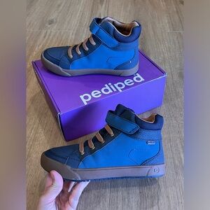 NIB Pediped Logan Sneaker | Sz 3.5